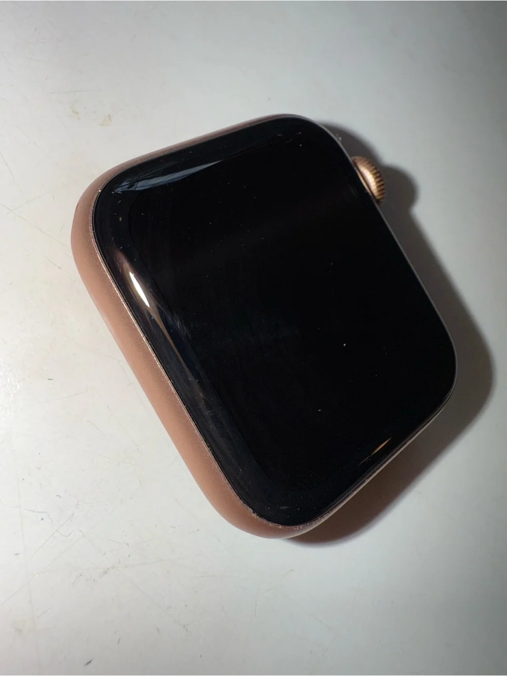 Apple Watch SE 40mm Rose Gold with Accessories